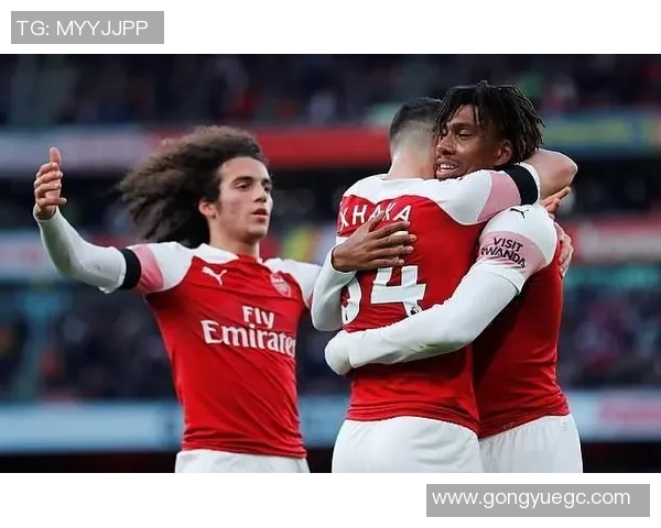 带亚字的足球球星有哪些他们的成就与影响力如何在球场上留下足迹